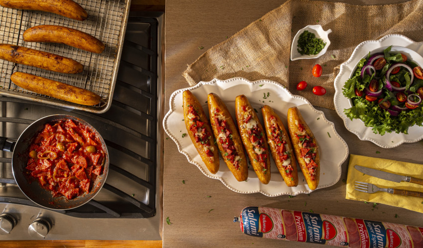 Receta Canoas de Plátano Maduro, Salami & Queso