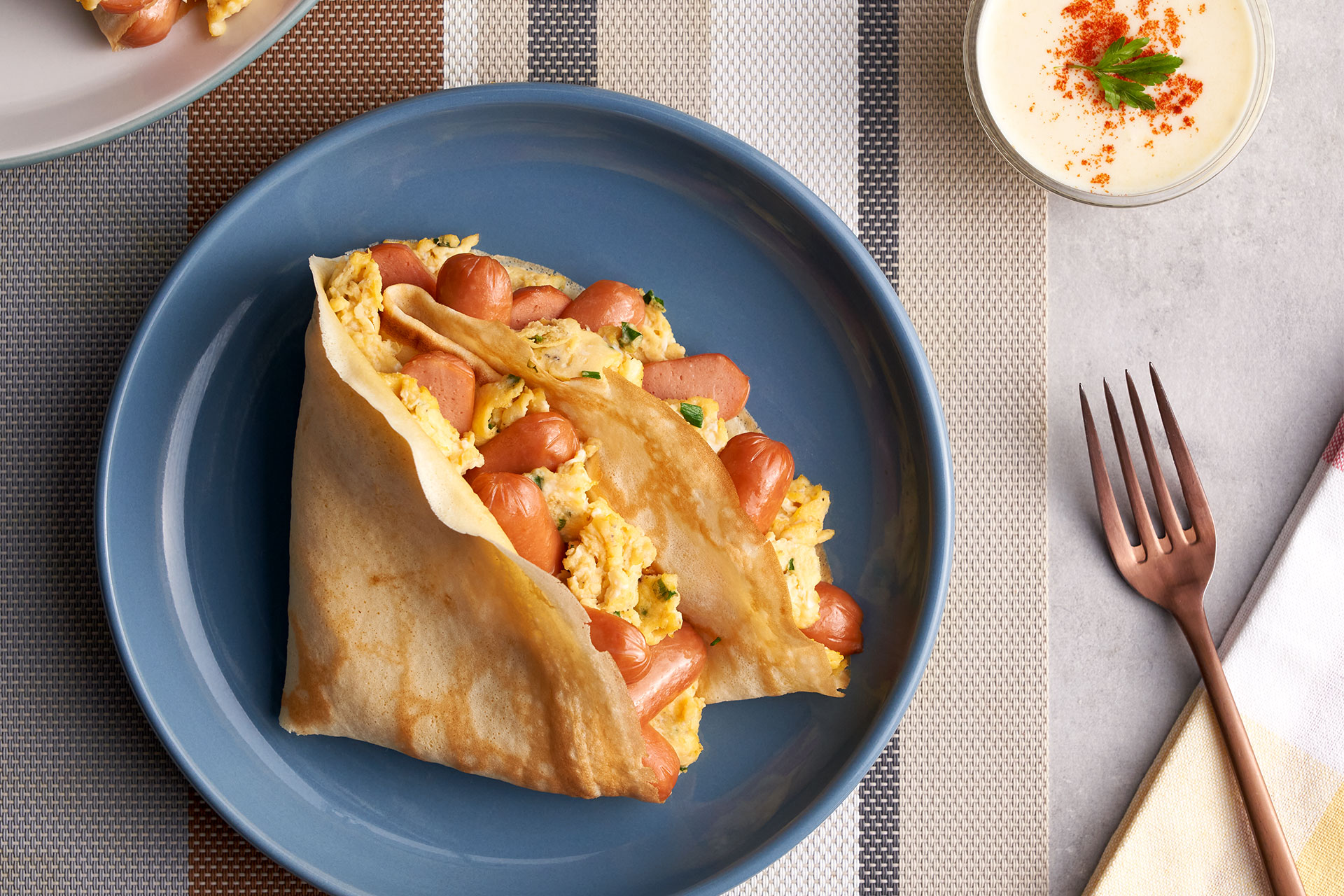 Crepes rellenas de Salchichas Frank´s Cocktail Induveca