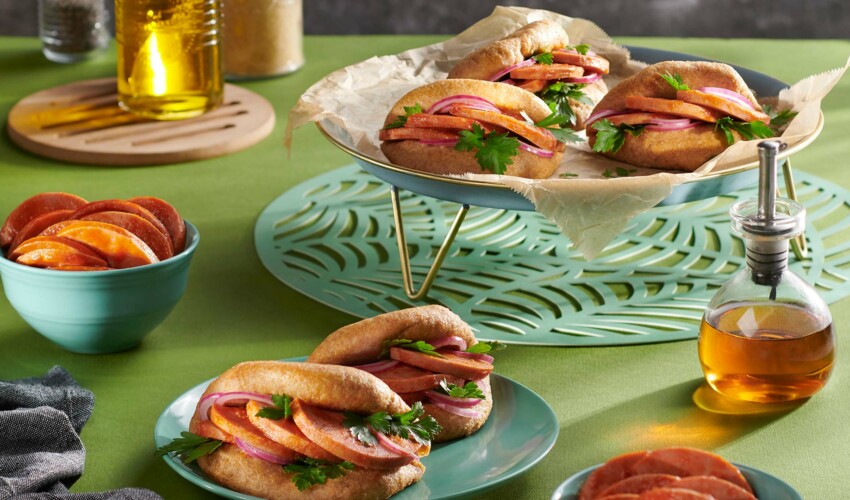 Bao Buns con Salami Keto Don Pedro